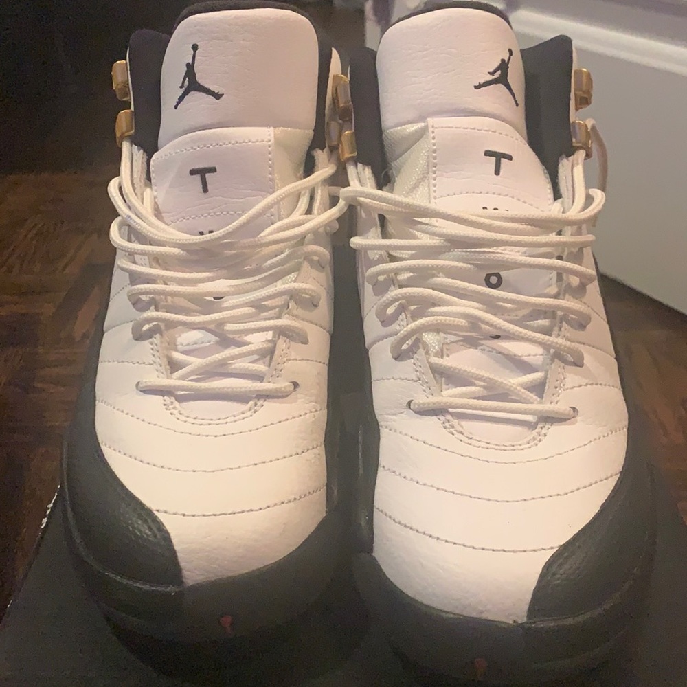 AIR JORDAN TAXIS